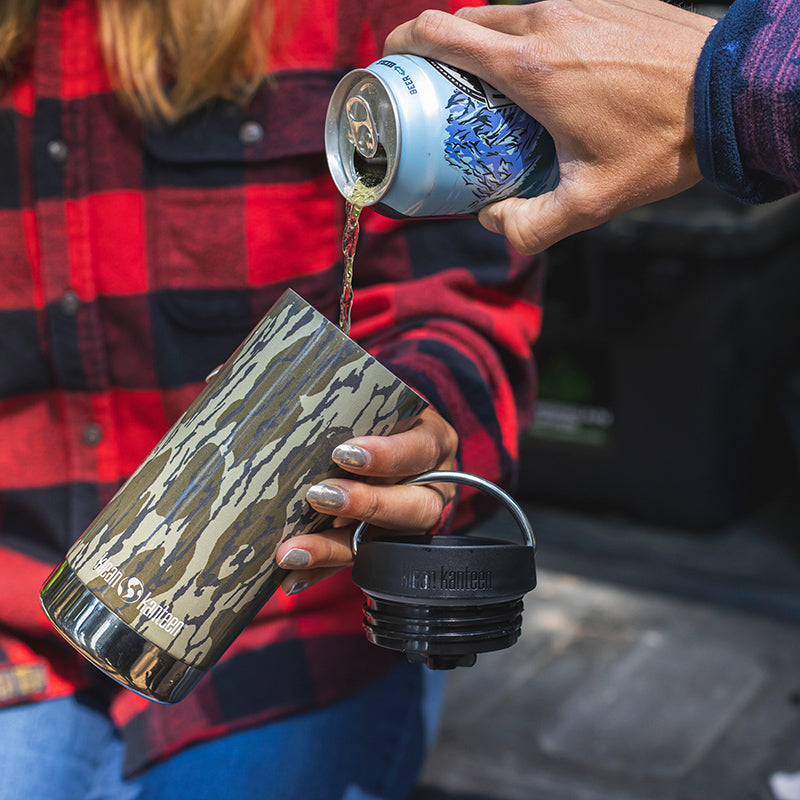 12oz-tkwide-with-cafe-cap-mossy-oak-r4 12oz_tumbler_mossyoak_bottomlands_beer_pour_square.jpg