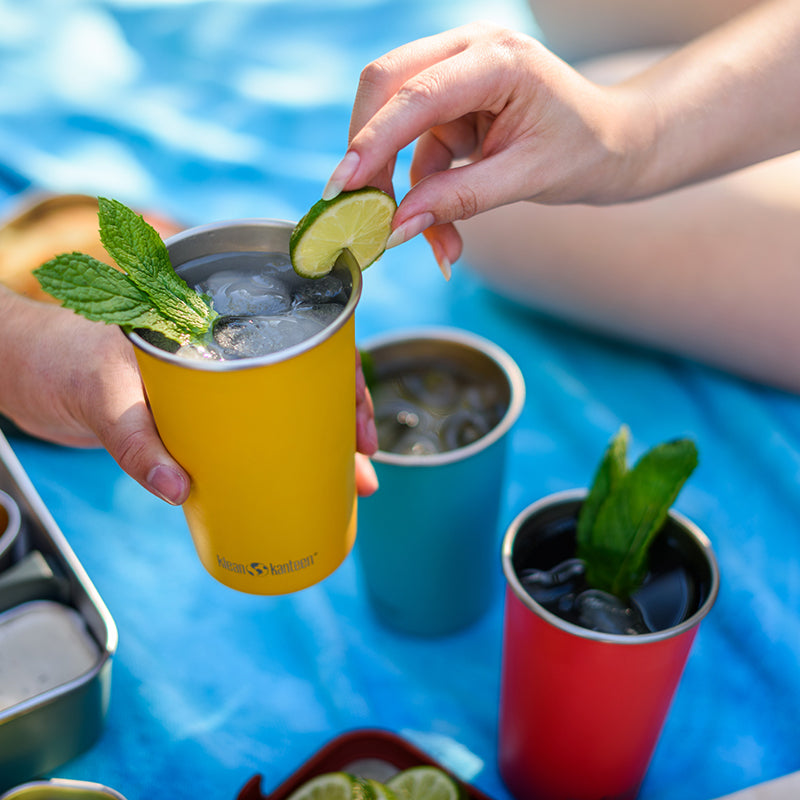 bring-your-own-party-kit-pints-and-tumblers-t2 16oz_pint_cup_colors_cocktails_blanket_square.jpg