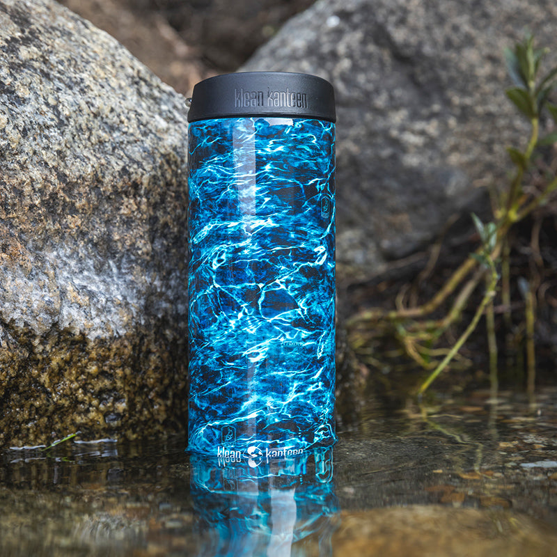 20oz-tkwide-with-cafe-cap-mossy-oak-k9 16oz_tumbler_mossyoak_bass_cafe_water_closeup_square.jpg