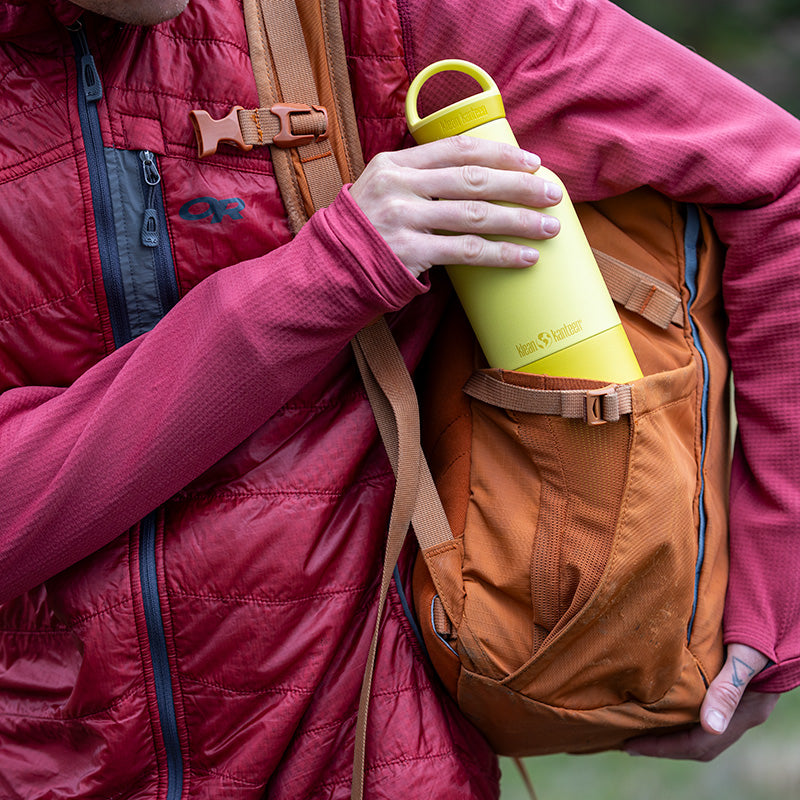 20oz-rise-classic-with-arch-loop-cap-a1 20oz_rise_classic_insulated_bottle_acacia_backpack_square.jpg