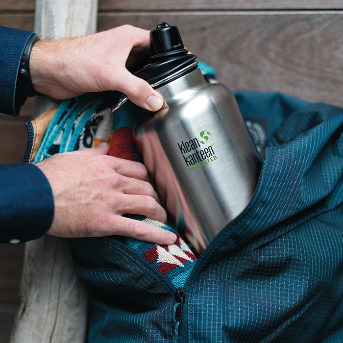 tkwide-chug-cap-s5 K64TKWSSL-BS-Chug-Cap-Out-of-Duffle_lifestyle.jpg