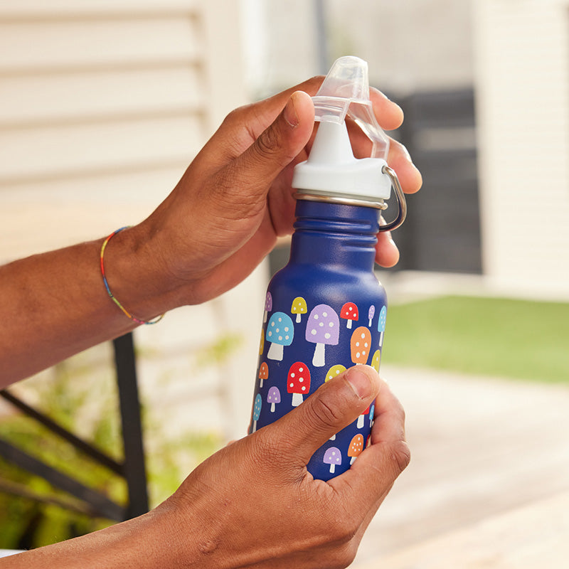 12oz-kid-s-classic-sippy-e3 kid_sippy_12oz_closeup_dustcover_square.jpg