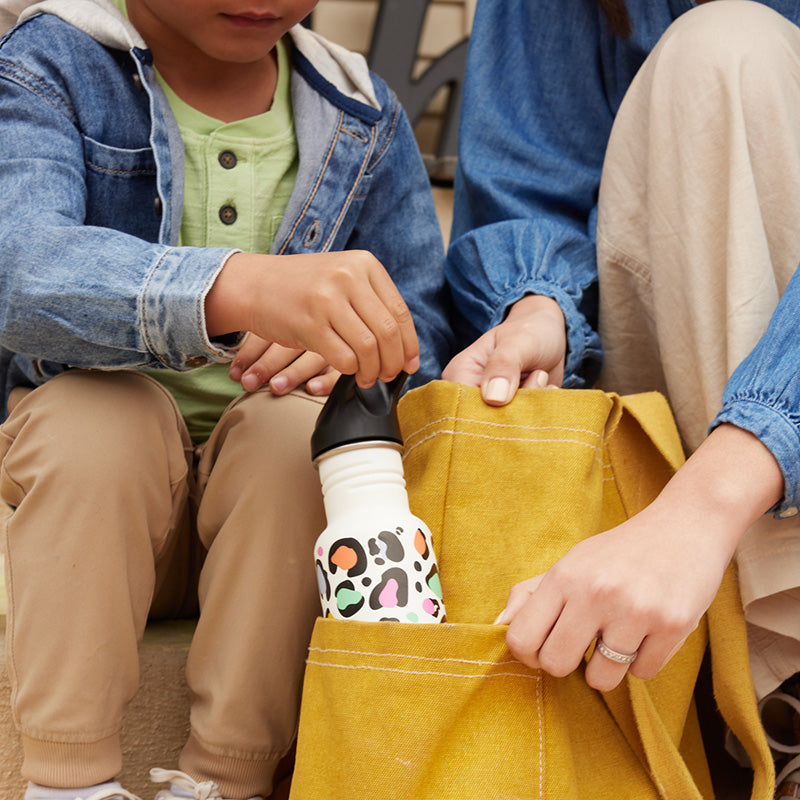 12oz-kid-s-classic-with-flip-seal-sport-cap-p1 kid_sport_flip_seal_12oz_bag_pull_square.jpg